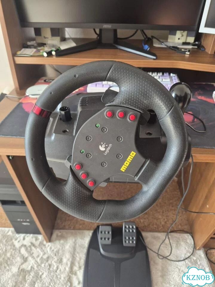 Руль logitech momo racing фото 1
