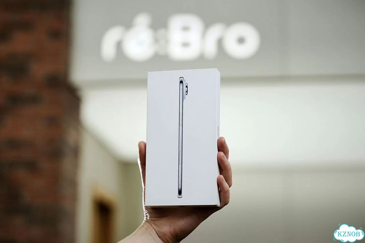 iPhone Air, 256 ГБ фото 1
