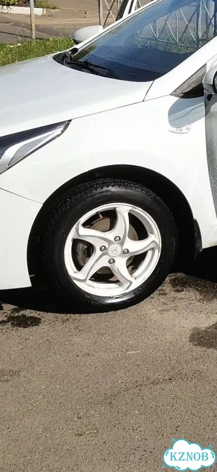 Литые диски 4Racing 5×R15 4×100 фото 1