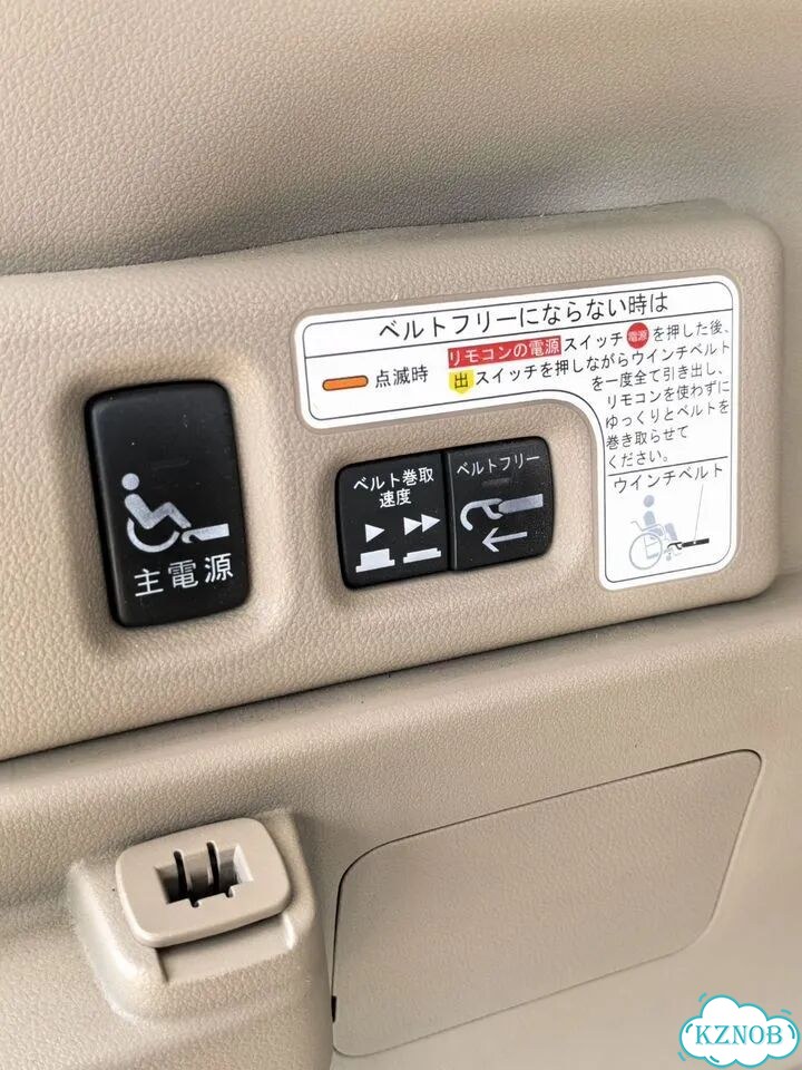 Honda N-BOX+ 0.7 CVT, 2015, 180 200 км фото 22
