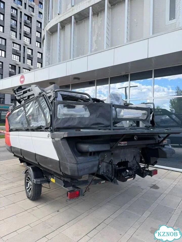Катер BRP Sea-Doo Switch фото 3