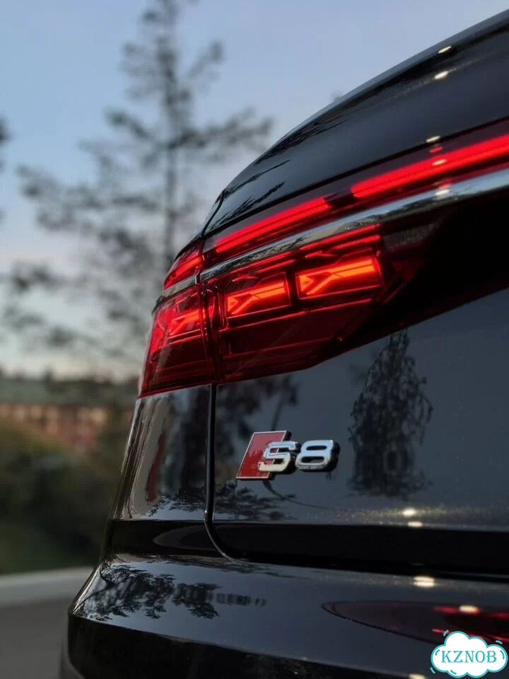 Audi S8 4.0 AT, 2022, 28 000 км фото 11