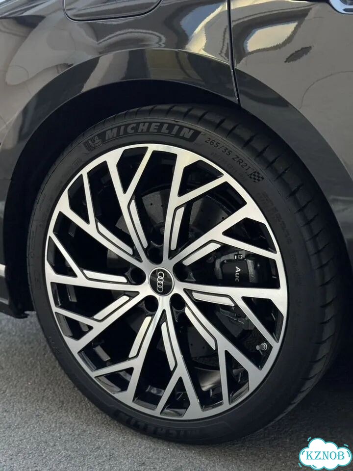 Audi S8 4.0 AT, 2022, 28 000 км фото 13