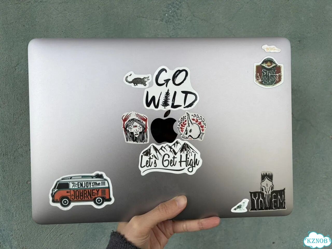 Macbook pro 2020 i5 512gb фото 1