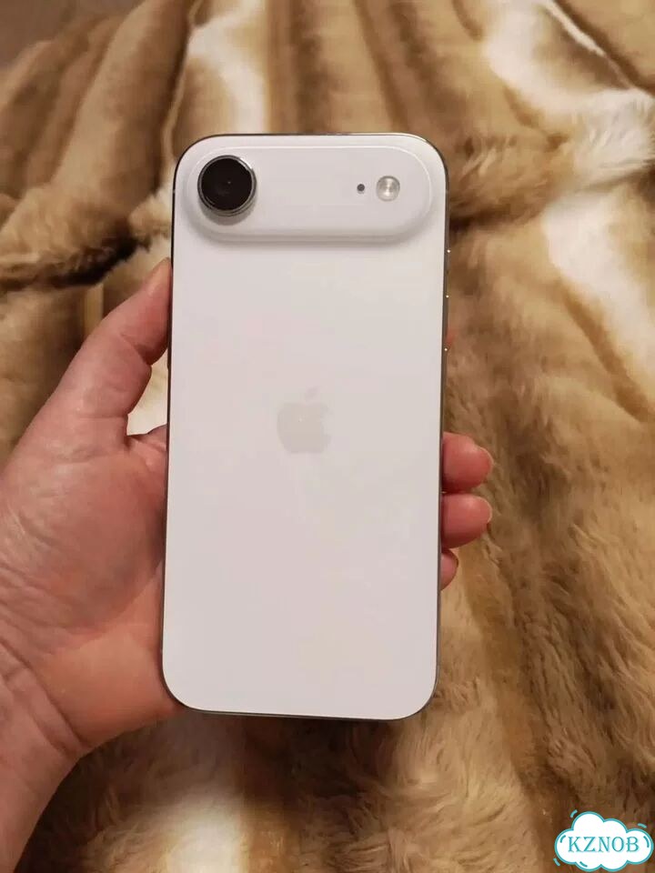iPhone 17, 256 ГБ, eSIM фото 3