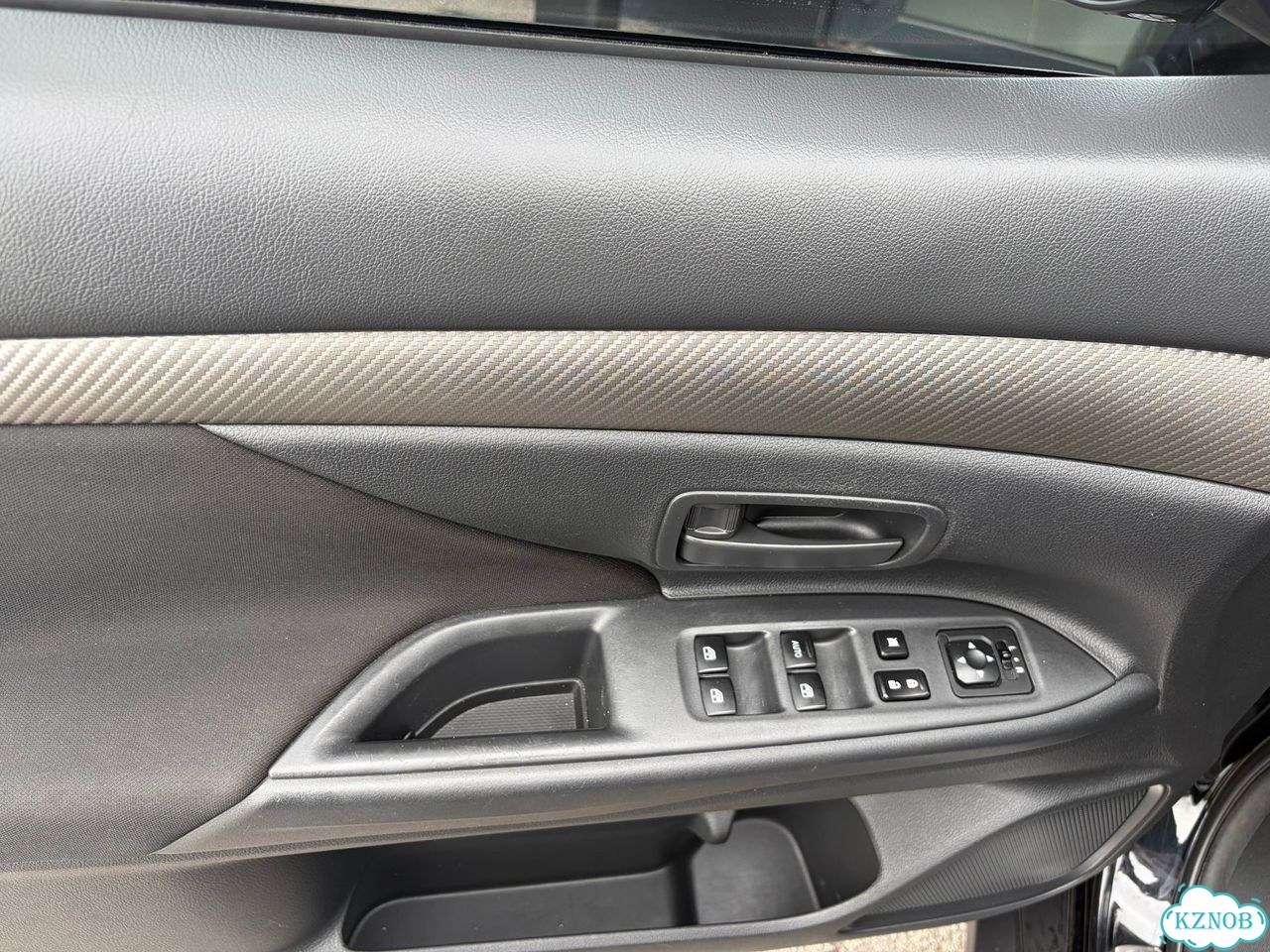 Mitsubishi Outlander 2.0 CVT, 2017, 155 325 км фото 18