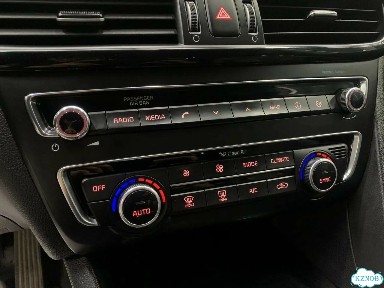 Kia Optima 2.4 AT, 2017, 101 784 км фото 17