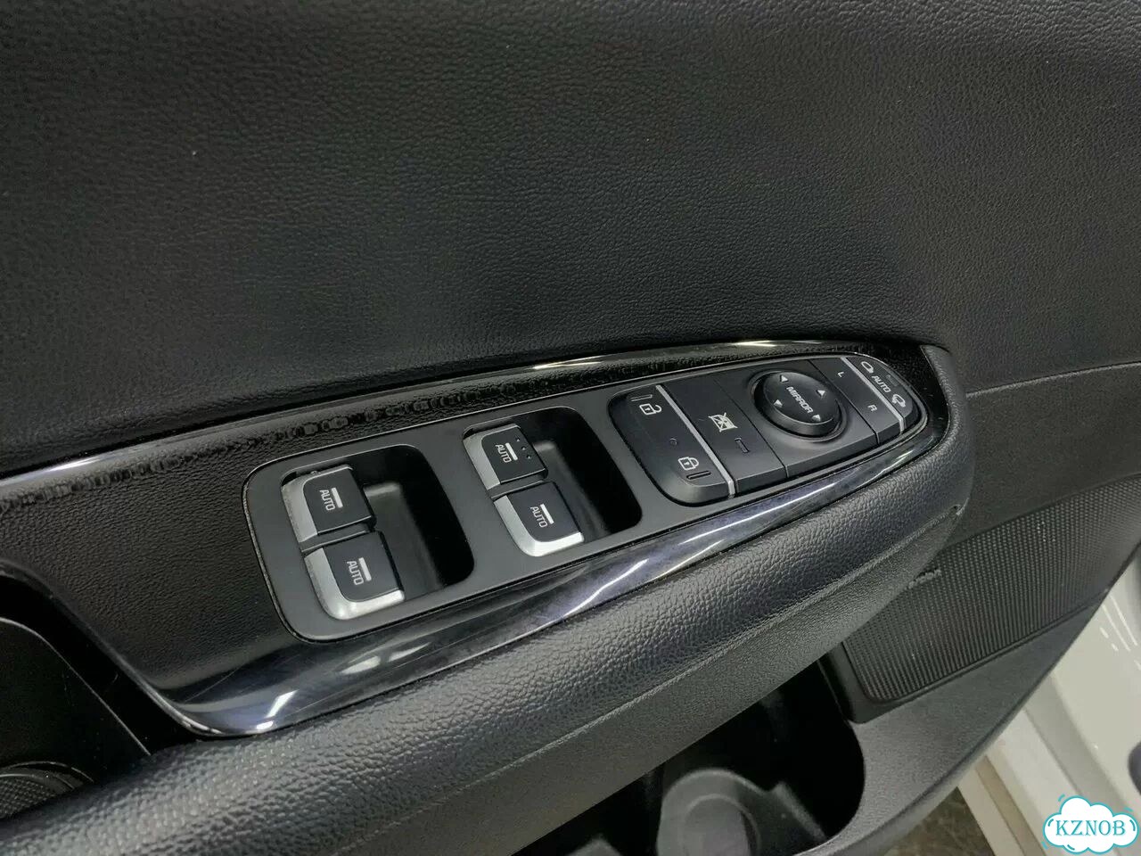 Kia Optima 2.4 AT, 2017, 101 784 км фото 9