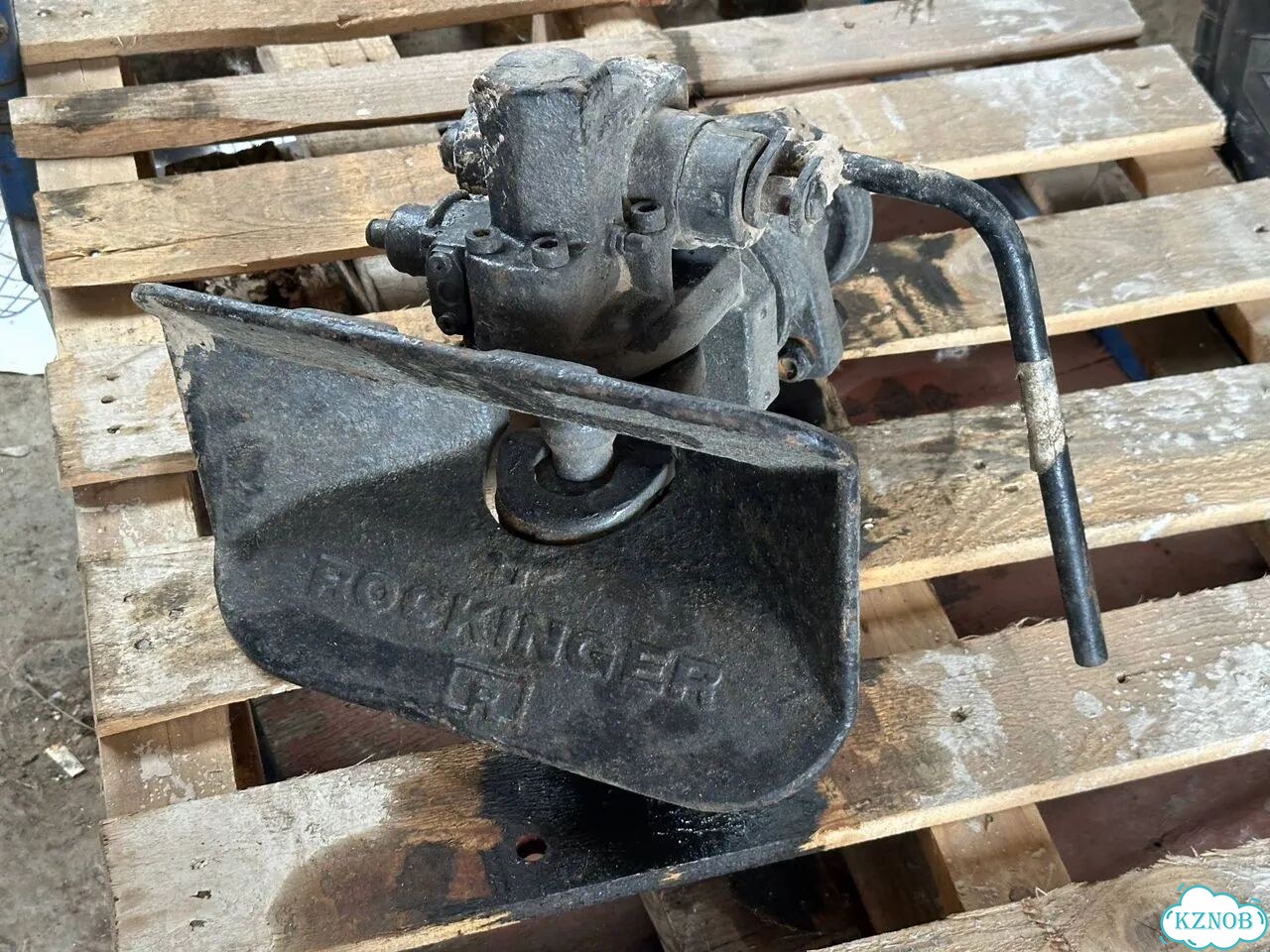 Фаркоп тсу 40 мм rockinger фото 1