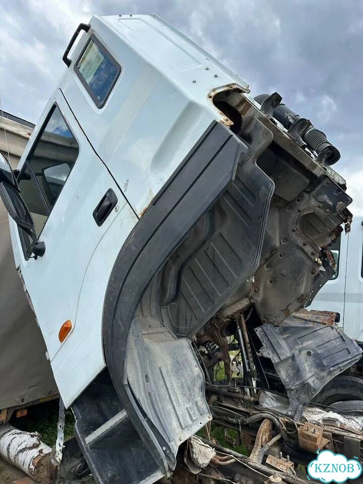 Кабина hyundai hd500 фото 2