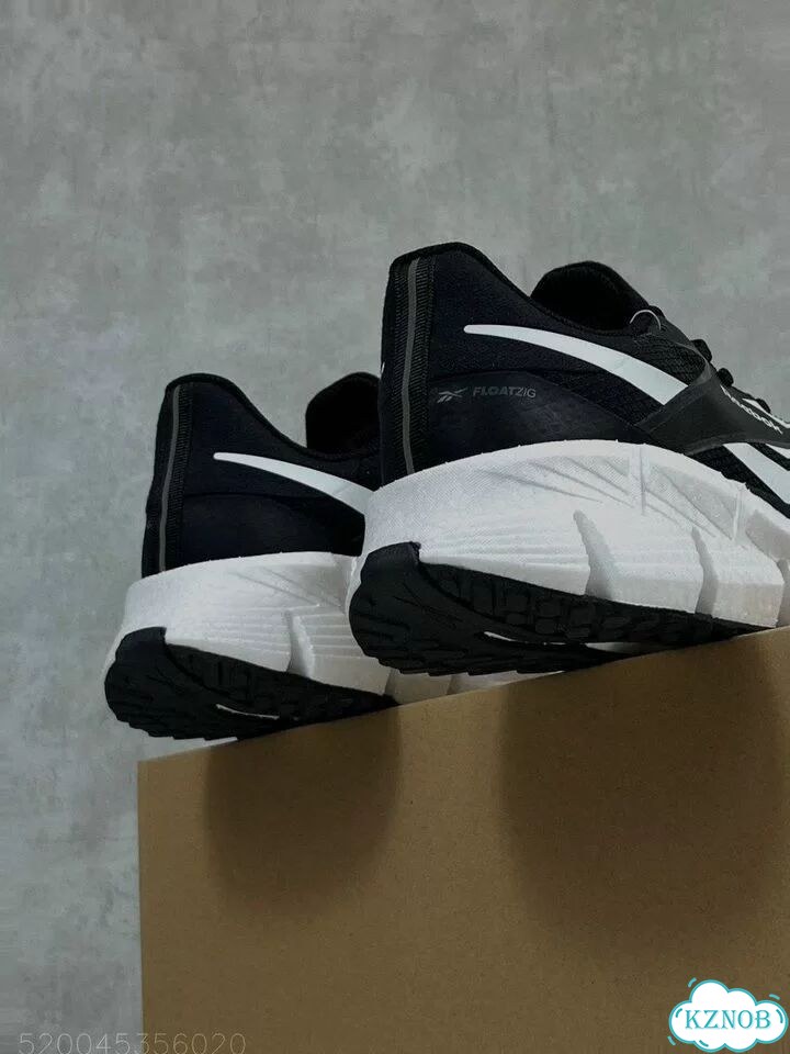 Кроссовки Reebok Floatride фото 7