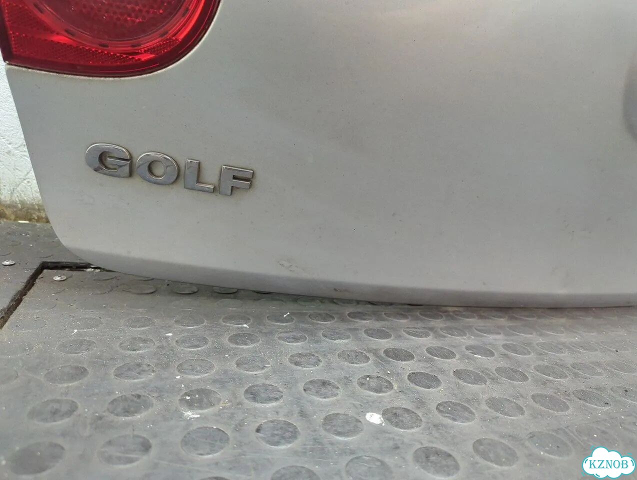 Крышка багажника Volkswagen Golf 5 фото 7