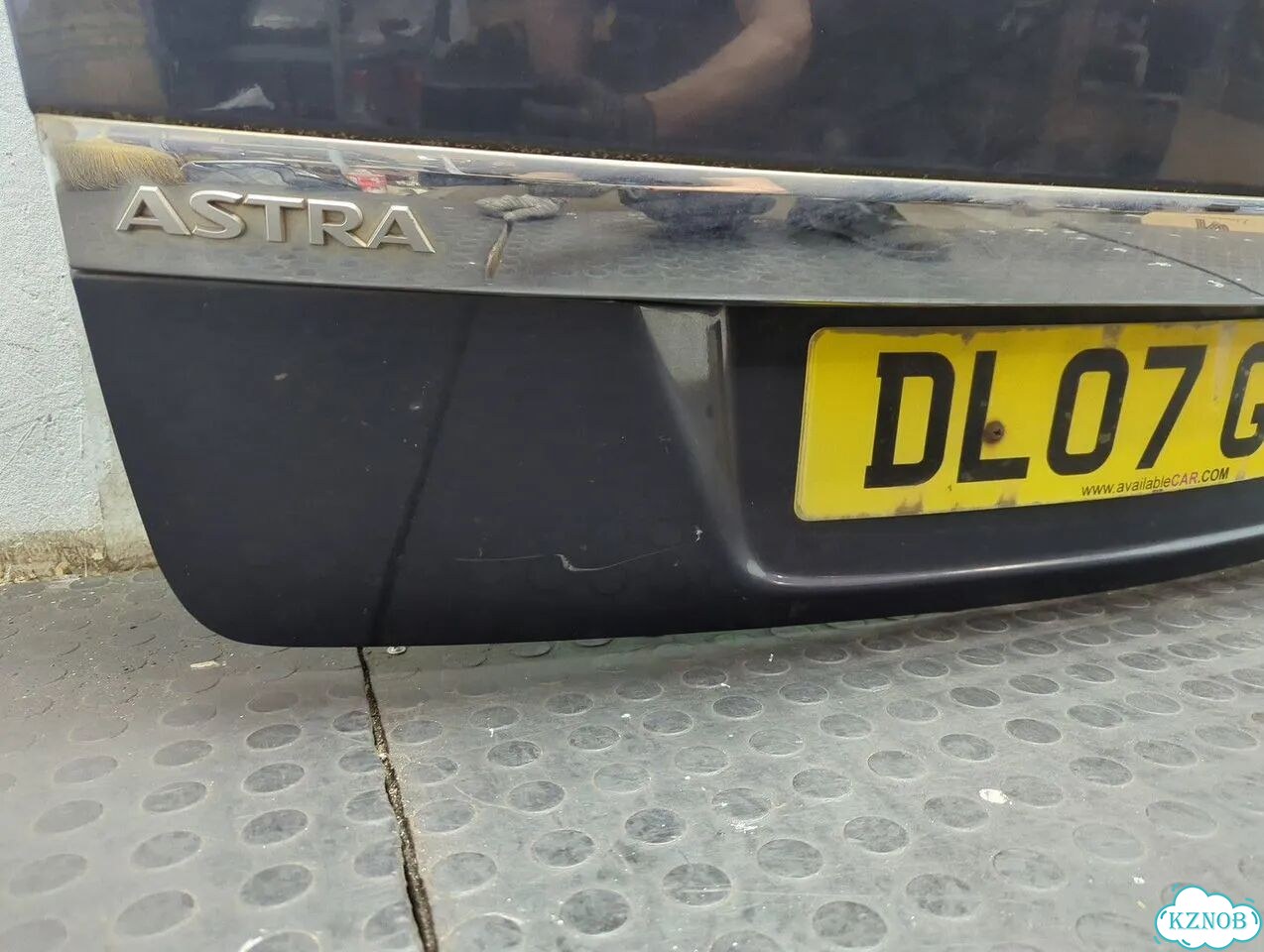 Крышка багажника Opel Astra H фото 4