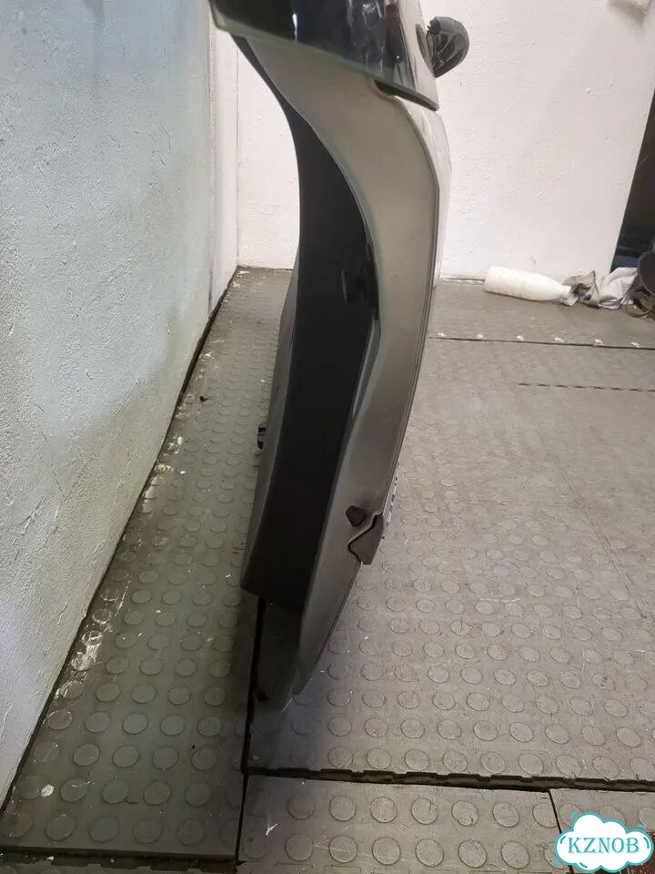 Крышка багажника Opel Zafira B фото 3