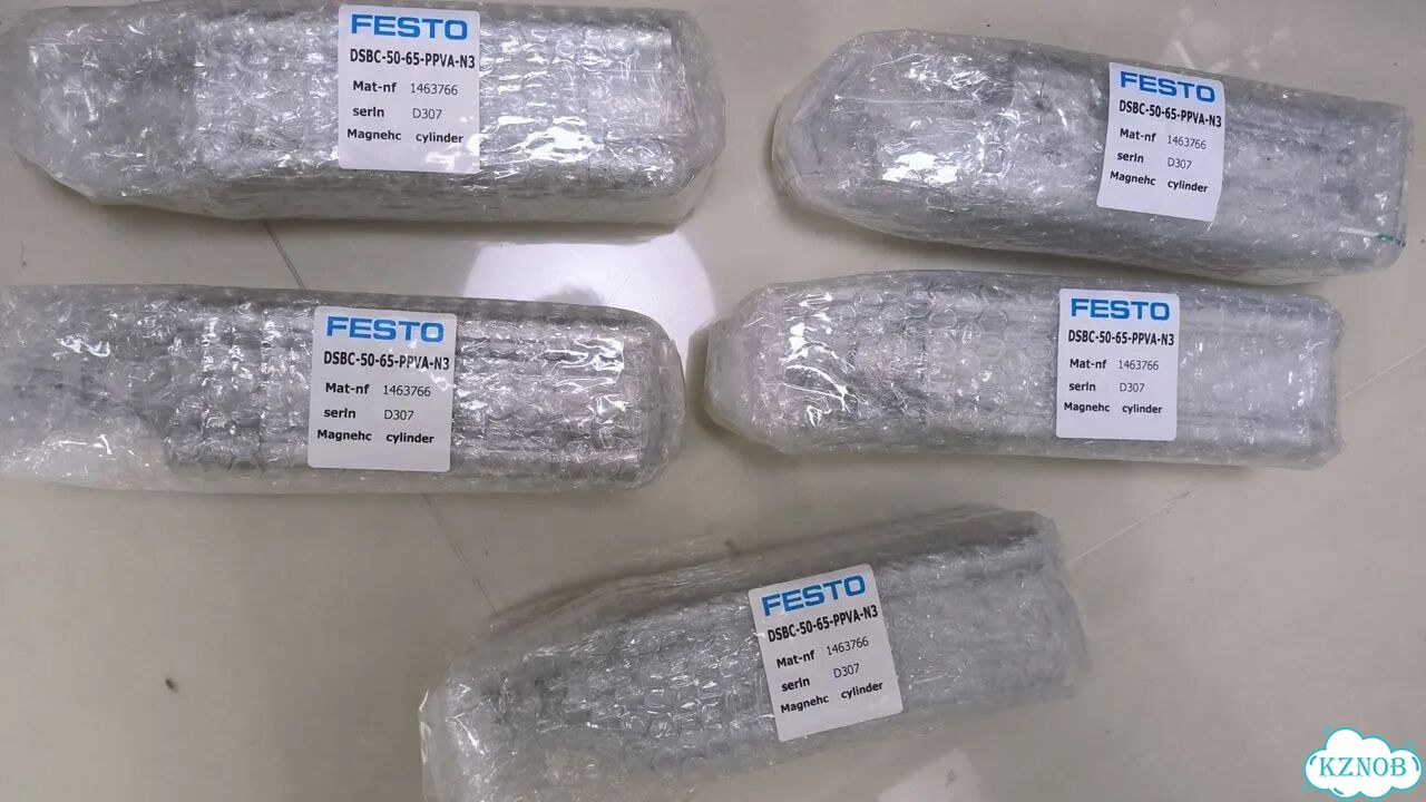 E2K-C25ME1 Датчик регулируемый емкостный Omron фото 7