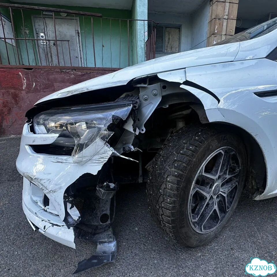 Renault Megane 1.5 MT, 2017, битый, 128 800 км фото 12