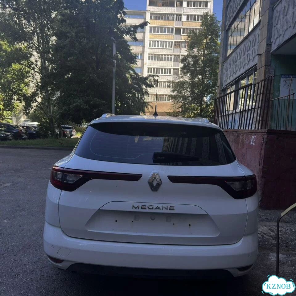 Renault Megane 1.5 MT, 2017, битый, 128 800 км фото 4
