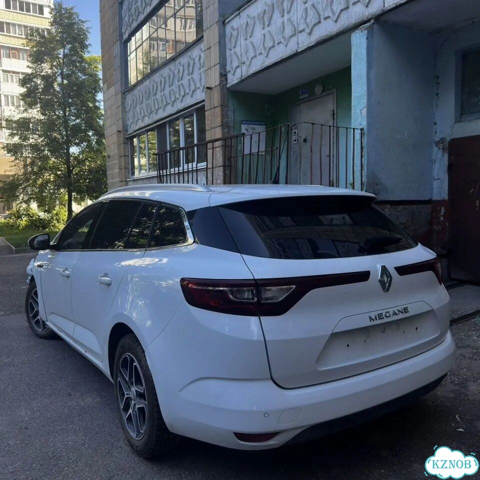 Renault Megane 1.5 MT, 2017, битый, 128 800 км фото 5