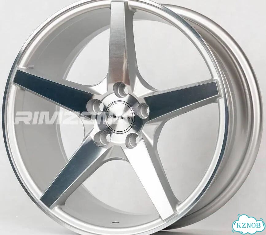 Литые диски Vossen 8×R17 5×114.3 фото 2