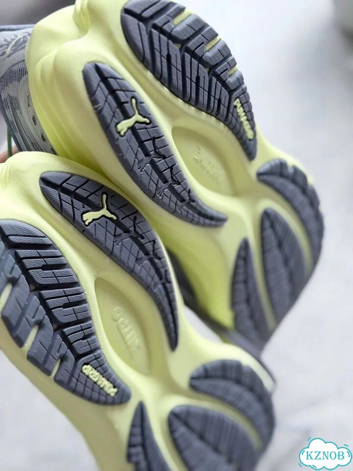 Кроссовки Puma Velocity Nitro 44 новые фото 3
