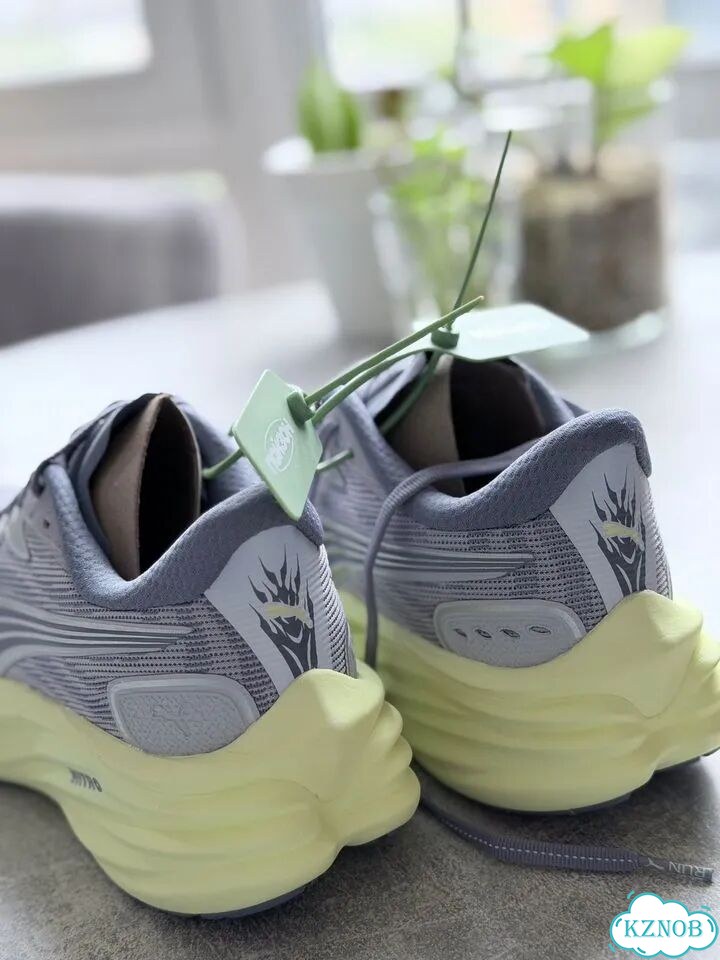 Кроссовки Puma Velocity Nitro 44 новые фото 5