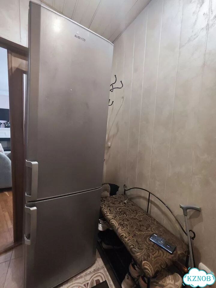 Холодильник бу фото 1