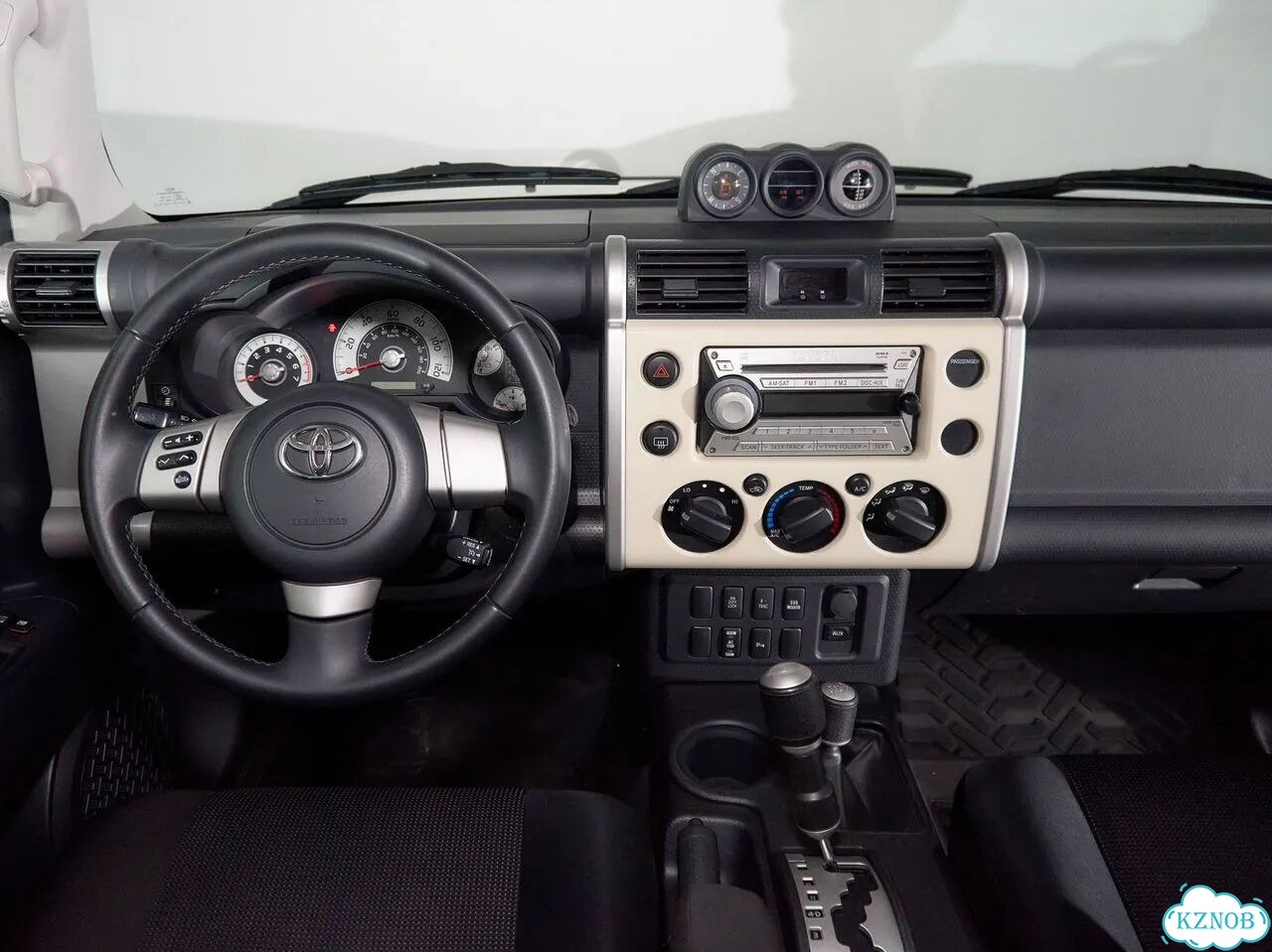 Toyota FJ Cruiser 4.0 AT, 2008, 198 000 км фото 10
