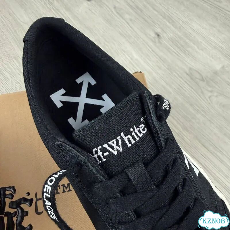 Кроссовки Off-White Vulcanized фото 6