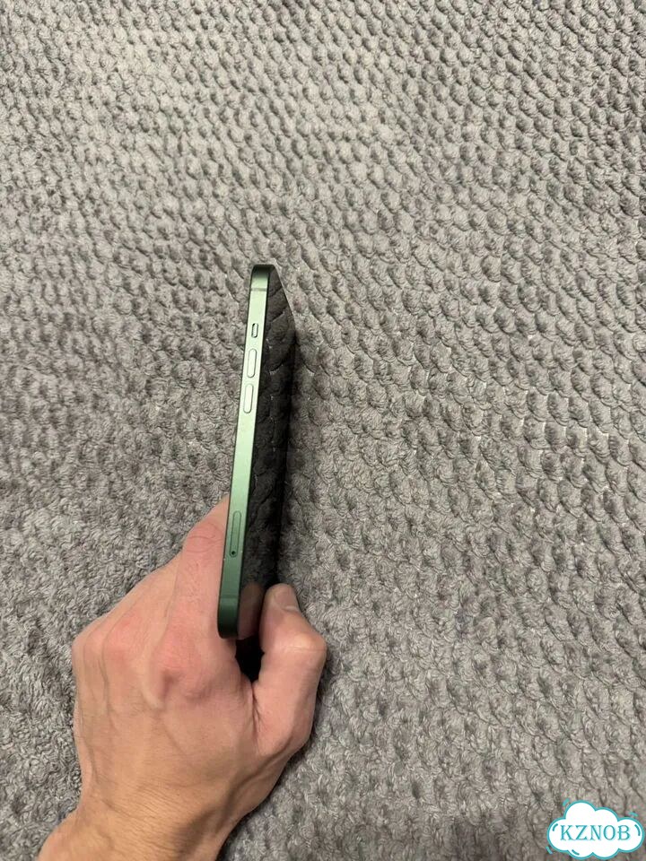 iPhone 13, 128 ГБ, SIM + eSIM фото 3