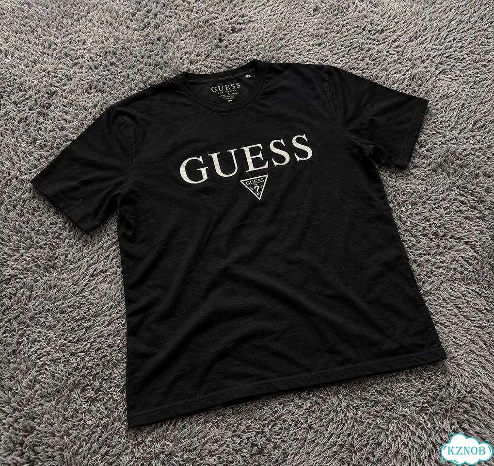 Футболка guess чёрная фото 3