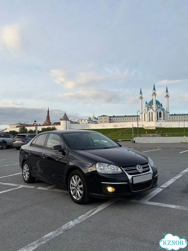 Volkswagen Jetta 1.6 MT, 2010, 280 000 км фото 2