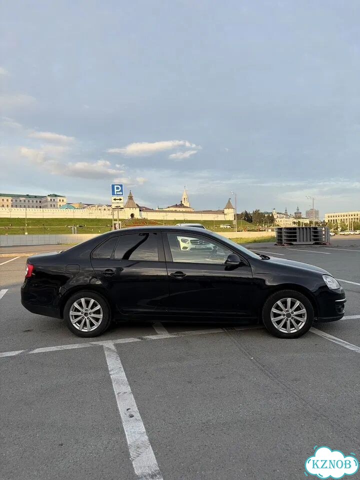 Volkswagen Jetta 1.6 MT, 2010, 280 000 км фото 5