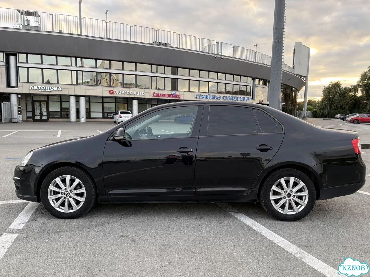 Volkswagen Jetta 1.6 MT, 2010, 280 000 км фото 6