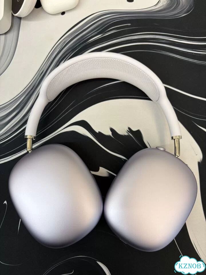 Наушники Apple AirPods Max Purple оригинал фото 2