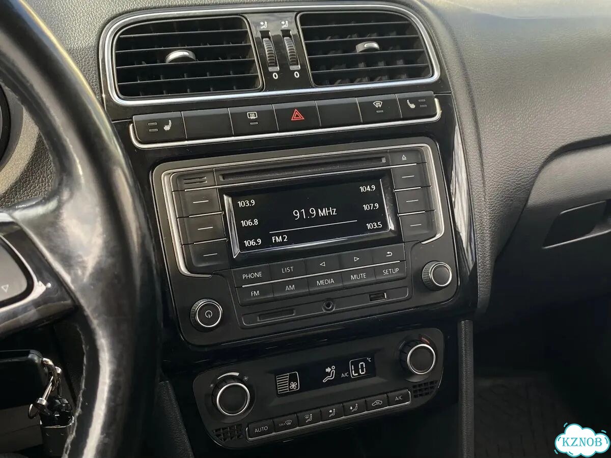 Volkswagen Polo 1.6 MT, 2017, 199 272 км фото 9