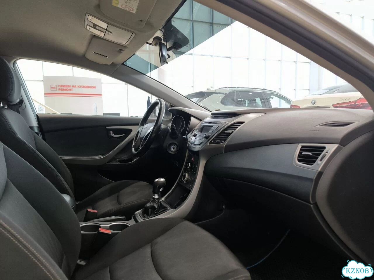 Hyundai Elantra 1.6 MT, 2015, 190 073 км фото 11