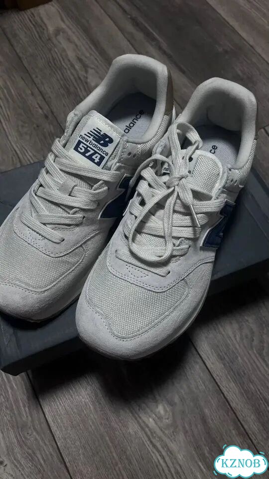 Кроссовки New balance 574 серые фото 1
