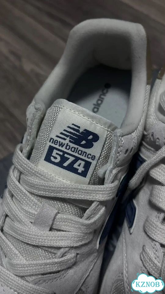 Кроссовки New balance 574 серые фото 3
