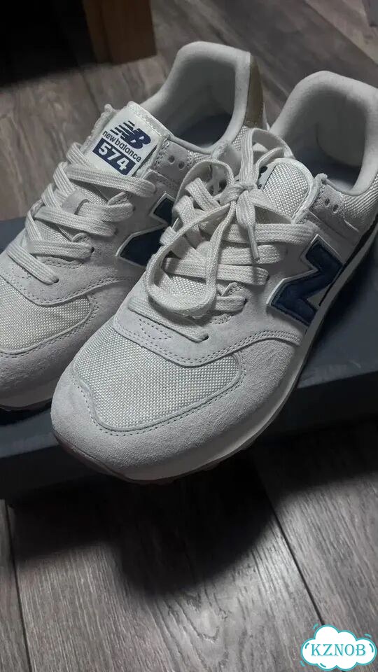 Кроссовки New balance 574 серые фото 4