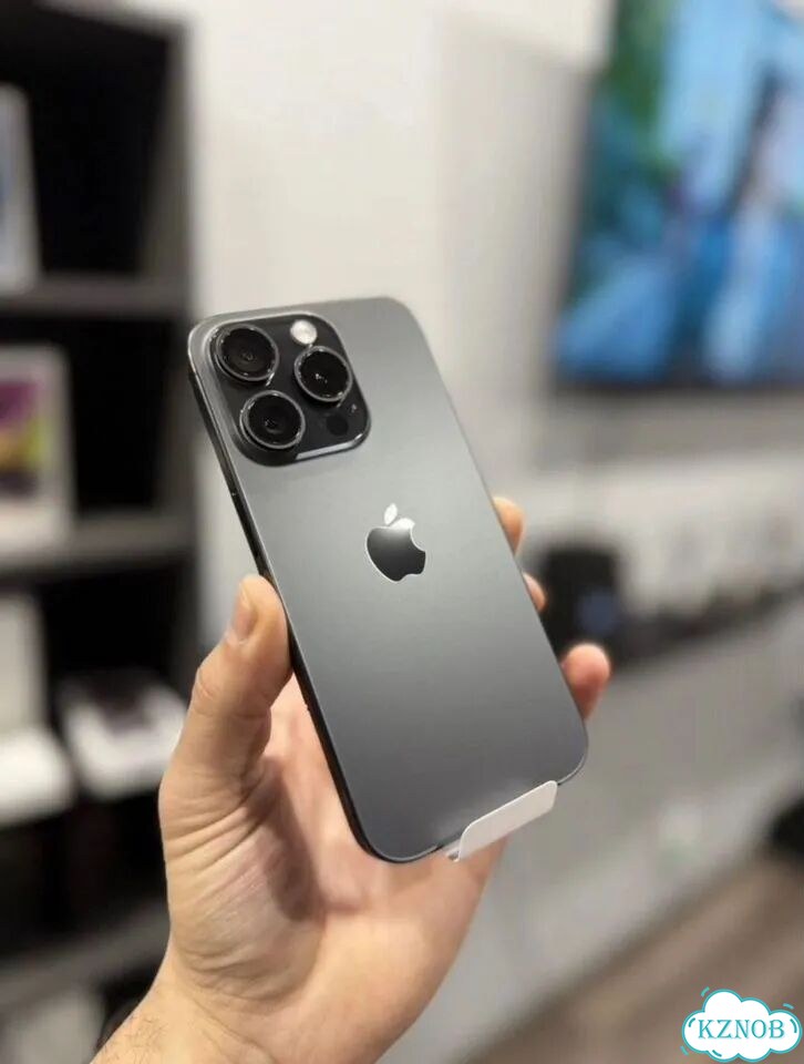 iPhone 15 Pro, 256 ГБ фото 2
