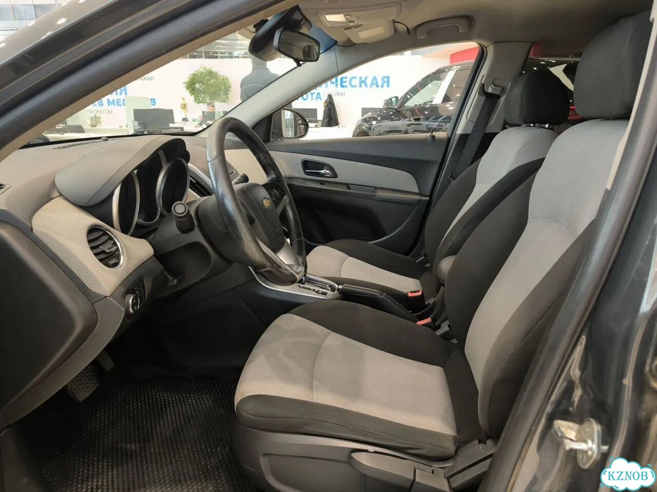 Chevrolet Cruze 1.8 AT, 2013, 167 237 км фото 16