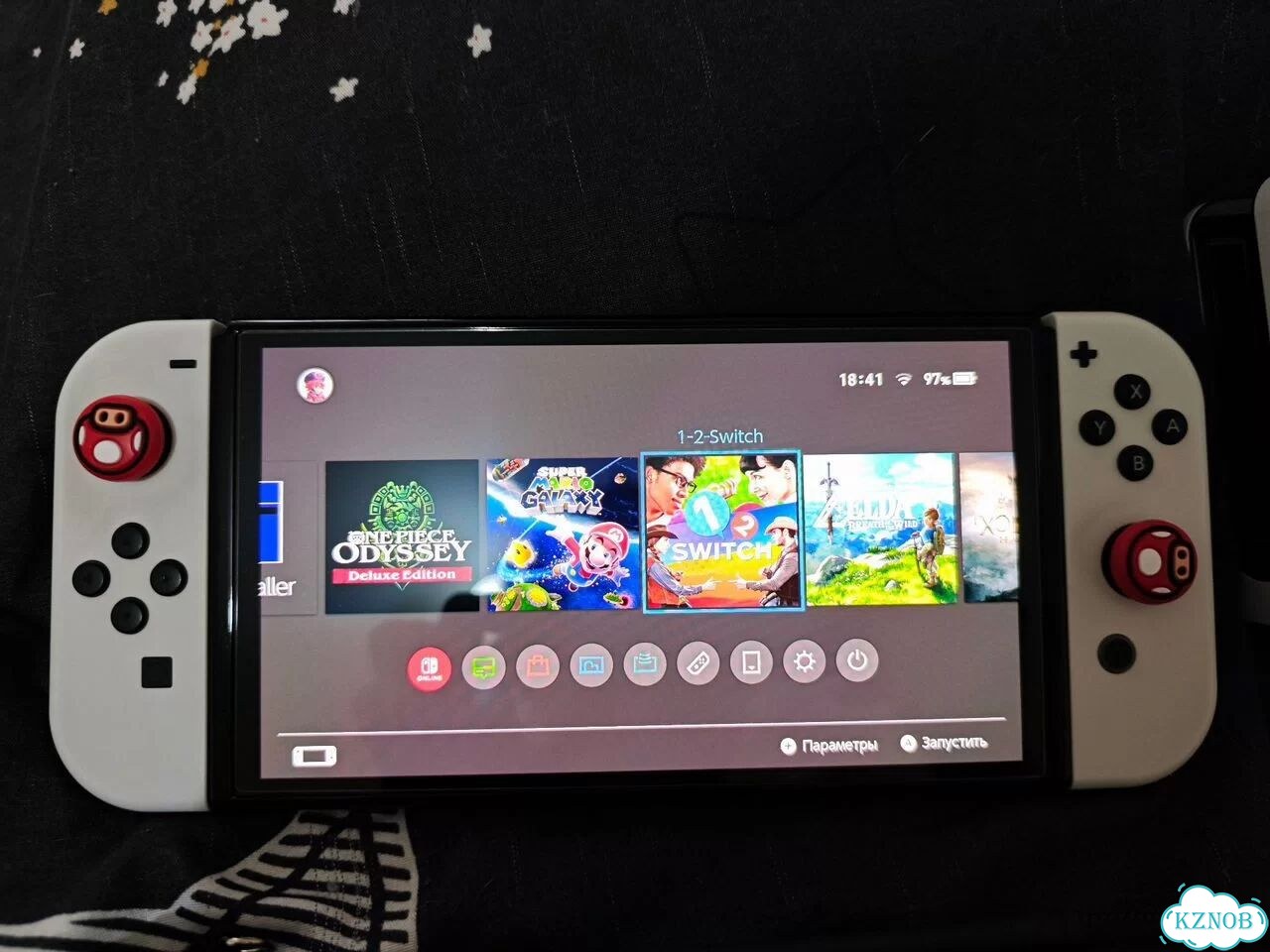 Nintendo switch oled фото 3
