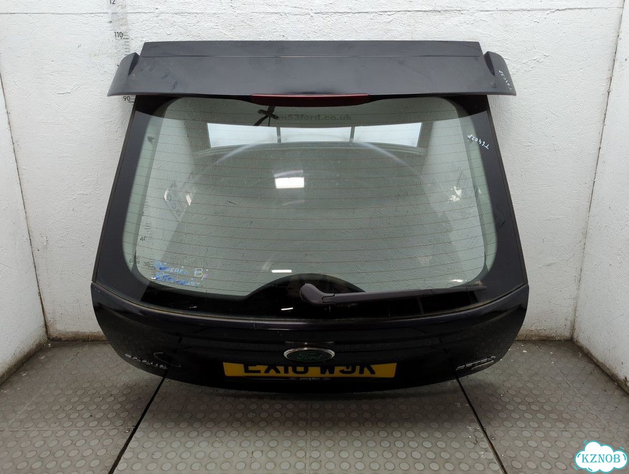 Крышка багажника Ford Focus 2 фото 1
