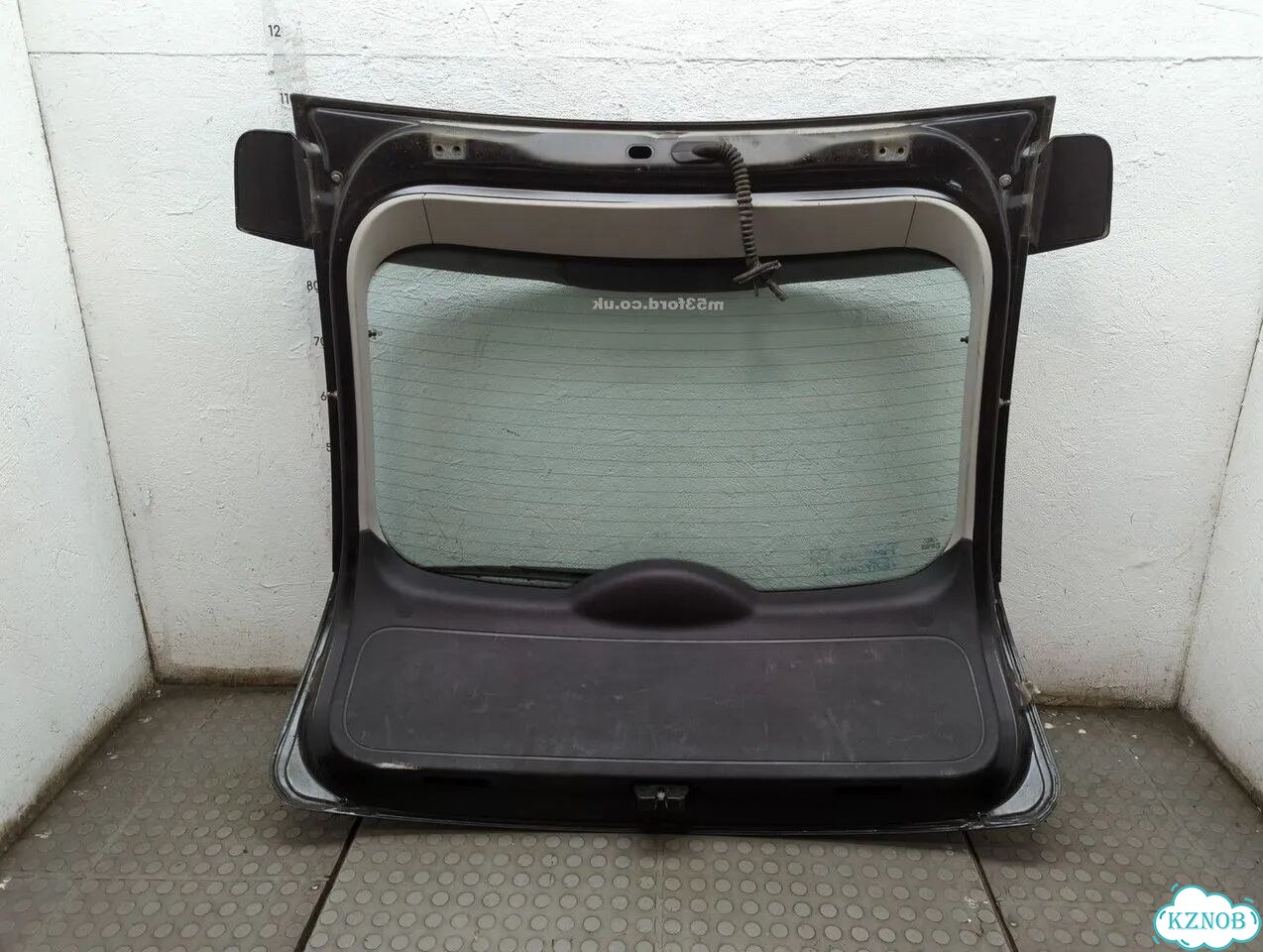 Крышка багажника Ford Focus 2 фото 10