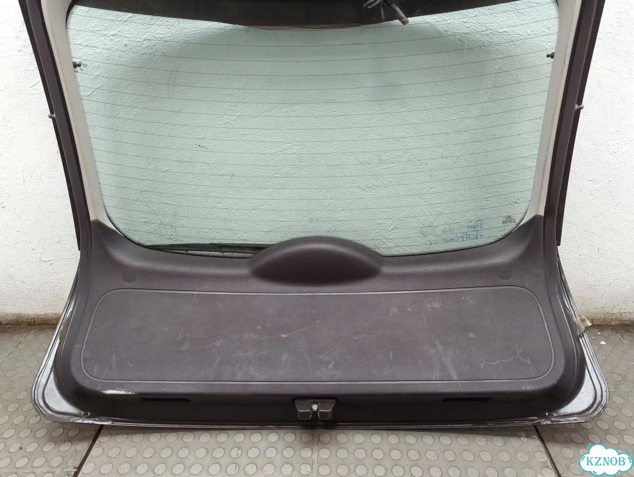 Крышка багажника Ford Focus 2 фото 11