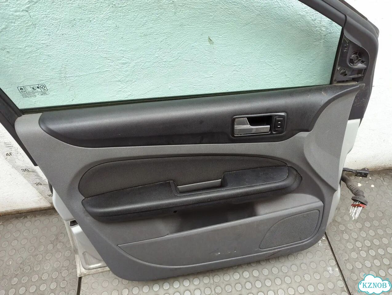 Дверь боковая левая передняя Ford Focus 2 фото 11