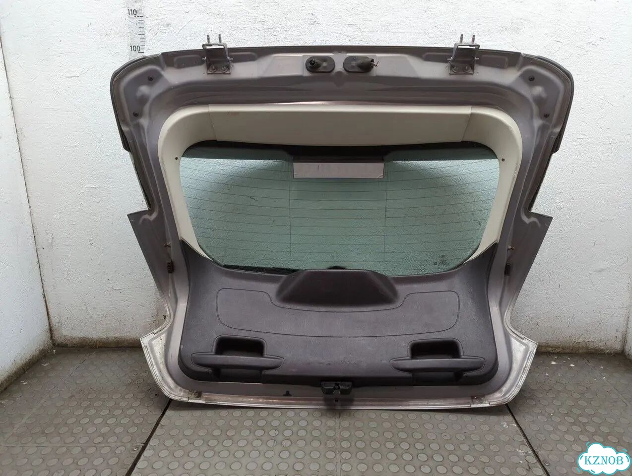 Крышка багажника Ford Focus 3 фото 10