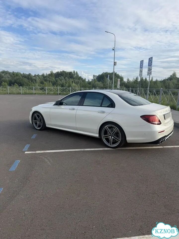 Mercedes-Benz E-класс AMG 3.0 AT, 2019, 93 270 км фото 2