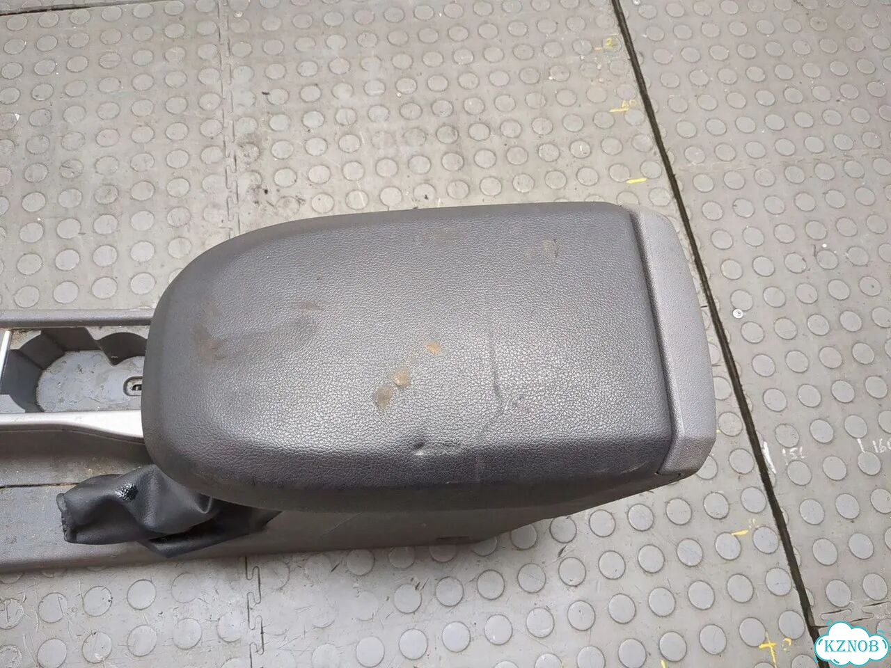 Консоль салона Ford Focus 2 фото 3
