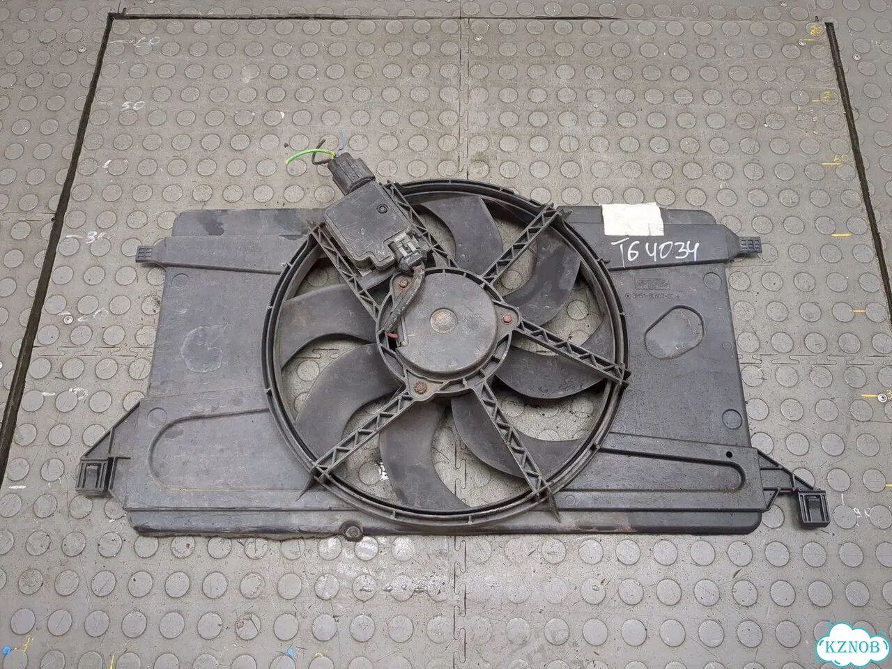 Вентилятор радиатора Ford Focus 2 фото 1